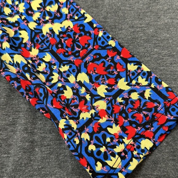 Lularoe Randy tee - Picture 2 of 3